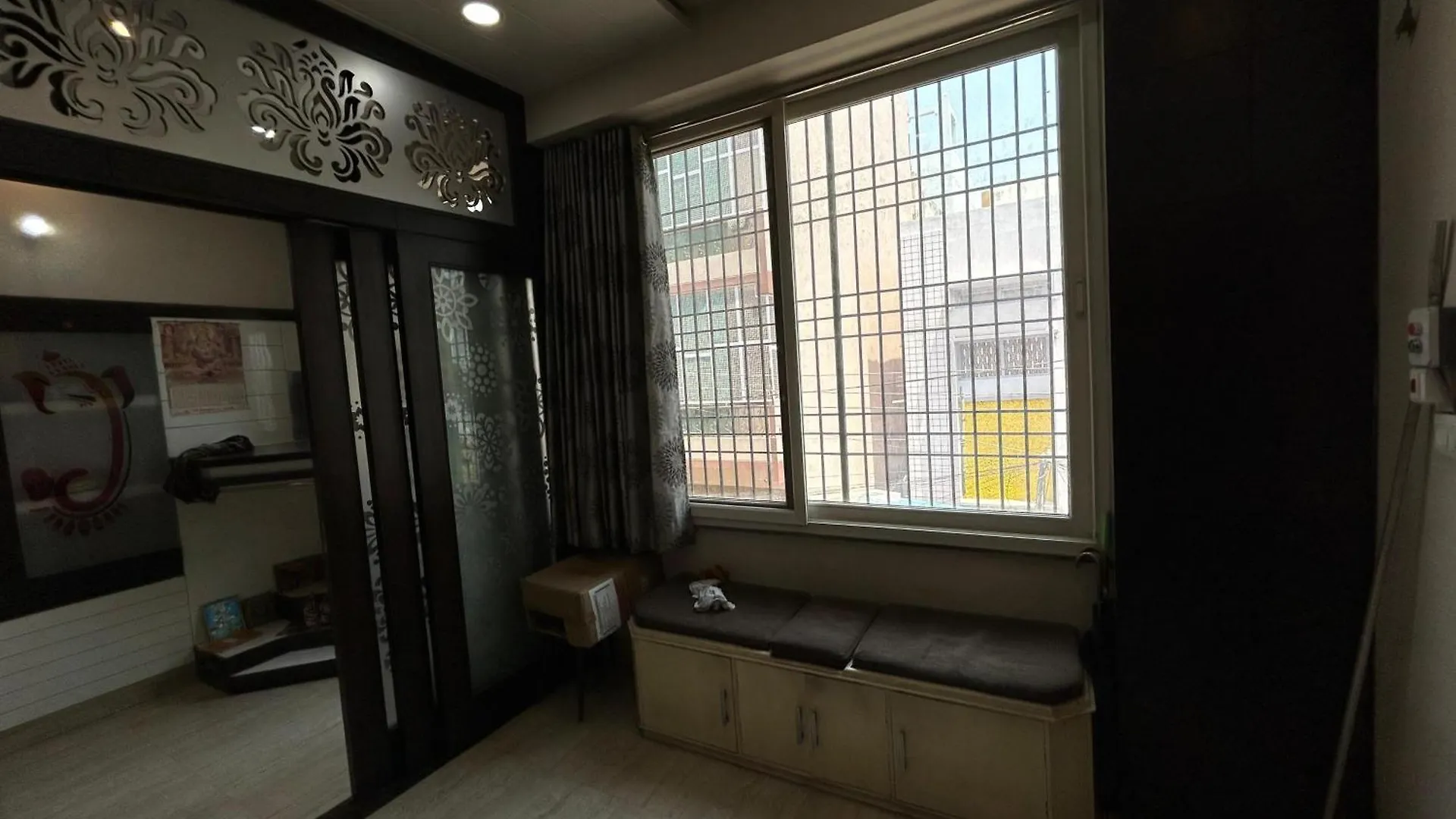 Rukmani Kunj Apartment Varanasi Homestay
